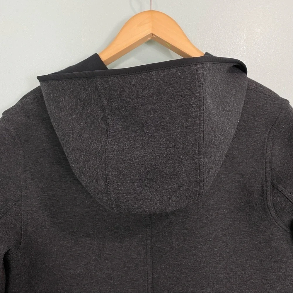 lululemon athletica pockets four